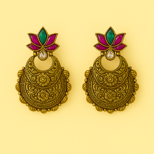 Heritage Crescent Studs